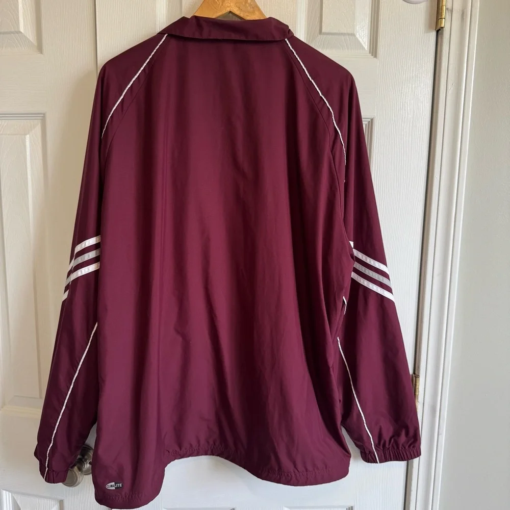 Adidas Men’s Maroon Windbreaker Jacket Lightweight Athletic Style Size XL